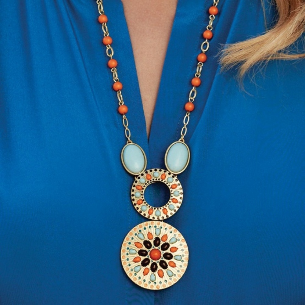 Lia Sophia Alicante Necklace!